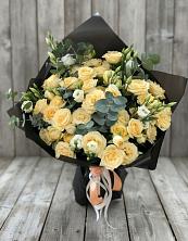 Букет цветов из:  Розы и Лизиантусы в Октябрьском Ставропольского края