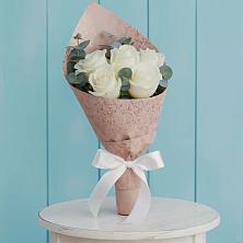 Букет цветов из:  Розы в Октябрьском Ставропольского края