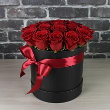 Цветочная композиция из Розы в шляпной коробке #REPLACE_PRED# Октябрьском Ставропольского края