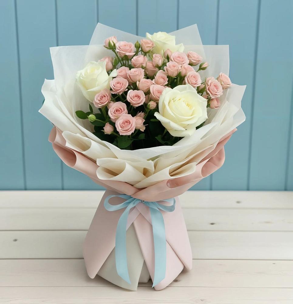 Букет цветов из: Розы в Октябрьском Ставропольского края