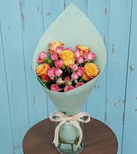 Букет цветов из:  Розы в Октябрьском Ставропольского края