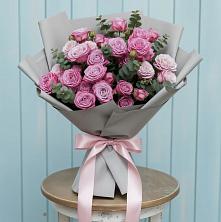 Букет цветов из:  Розы в Октябрьском Ставропольского края